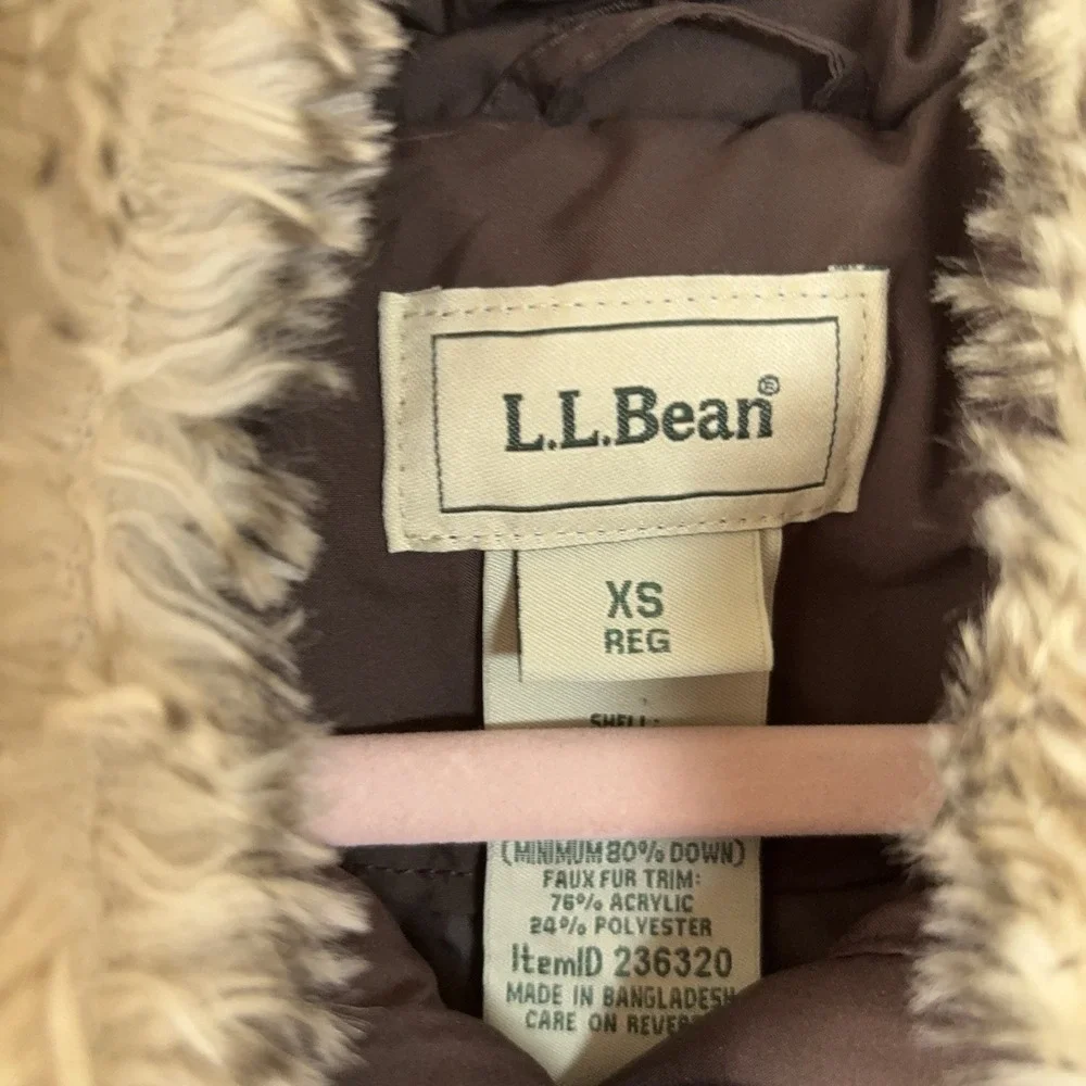 LL Bean Goose Down Puffer Vest Womens‎ Sz XS Brown Faux Fur Removable Collar